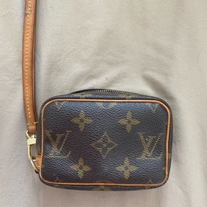 Louis Vuitton Trousse Wapity Monogram Canvas Mini Pouch Wrist Bag Clutch